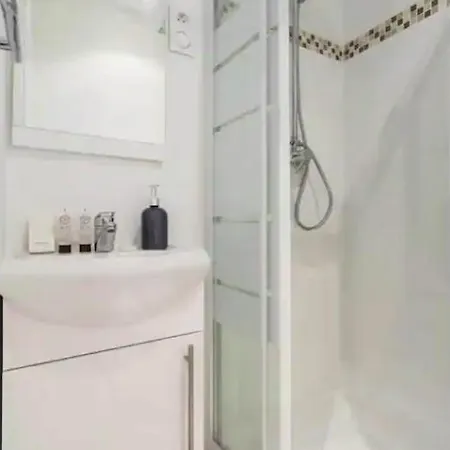 Diderot Nation Magnifique Studio 2p Apartment Paris